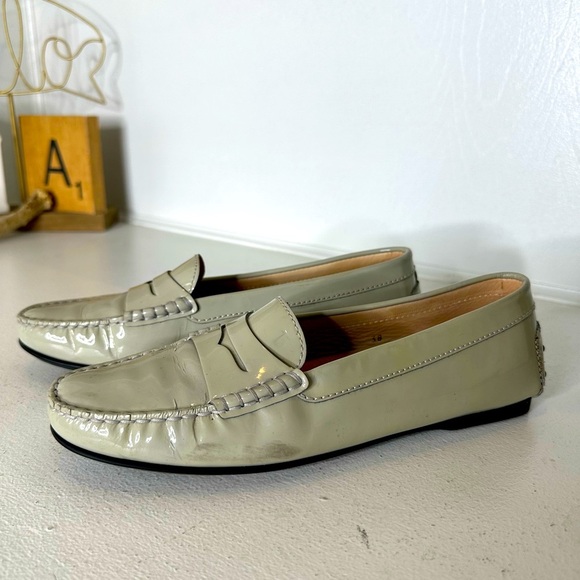 Tod's Shoes - Tod’s Classic Women’s Patent Leather Penny Loafers – Beige – Size 38 (US 8)